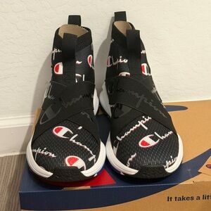 Men’s Champion Rally Crossover Megascript black shoes size 9.5 (CPS10364M)